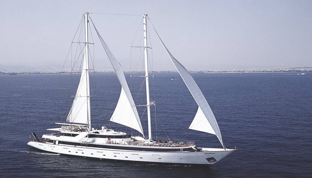 Motor sailer — photo 15