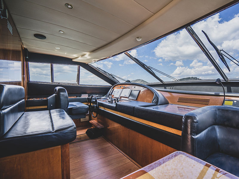 Ferretti 880 — photo 17