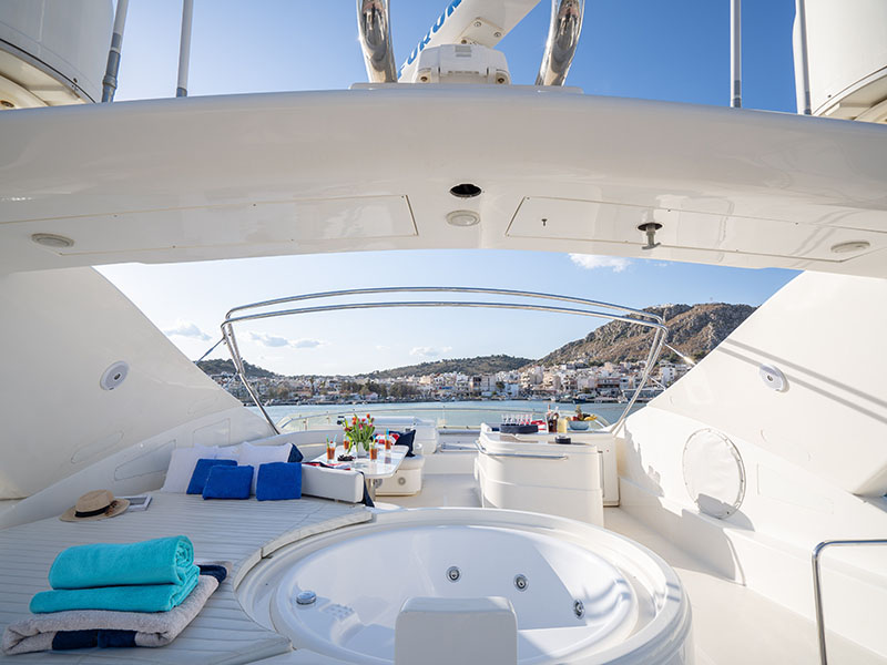 Ferretti 880 — photo 20