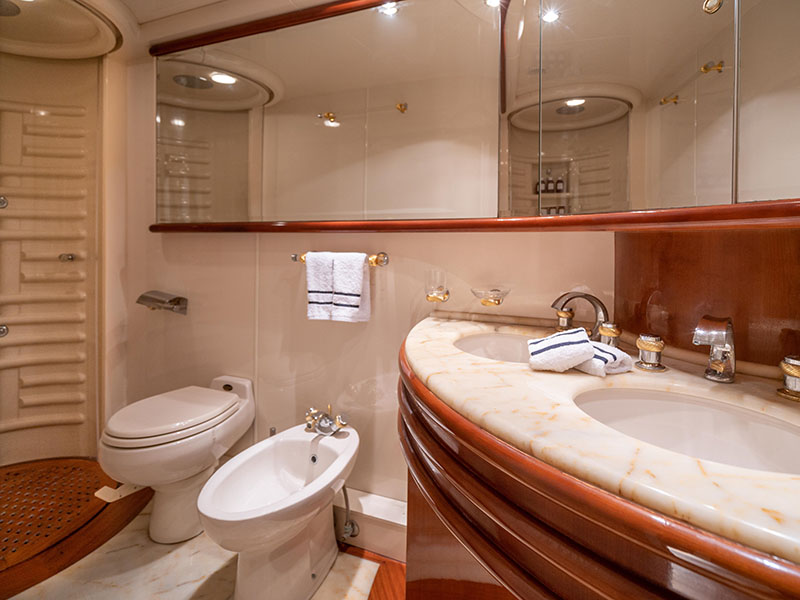 Azimut 74 — photo 7