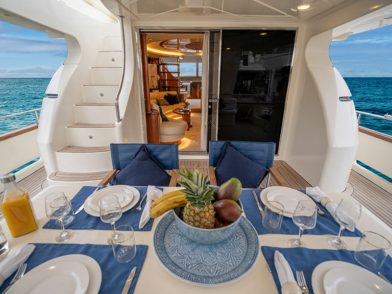 Azimut 74 — photo 21
