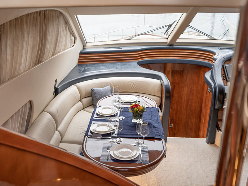 Azimut 74 — photo 26