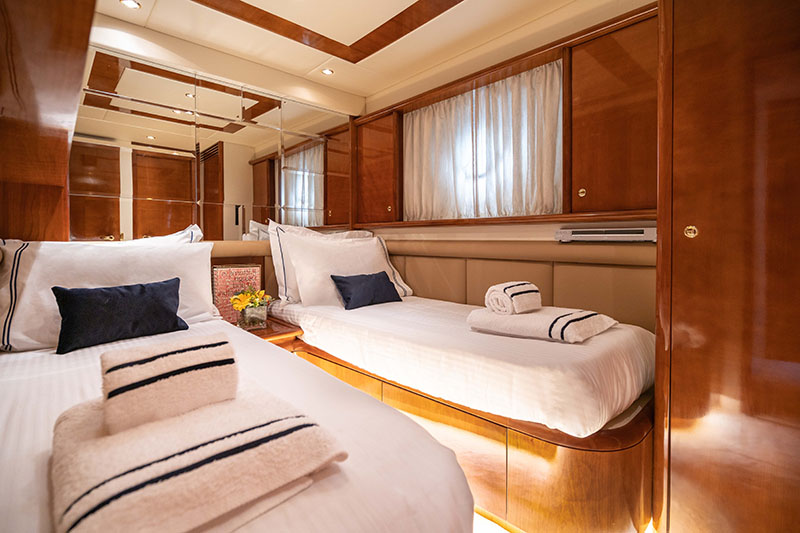 Azimut 74 — photo 29