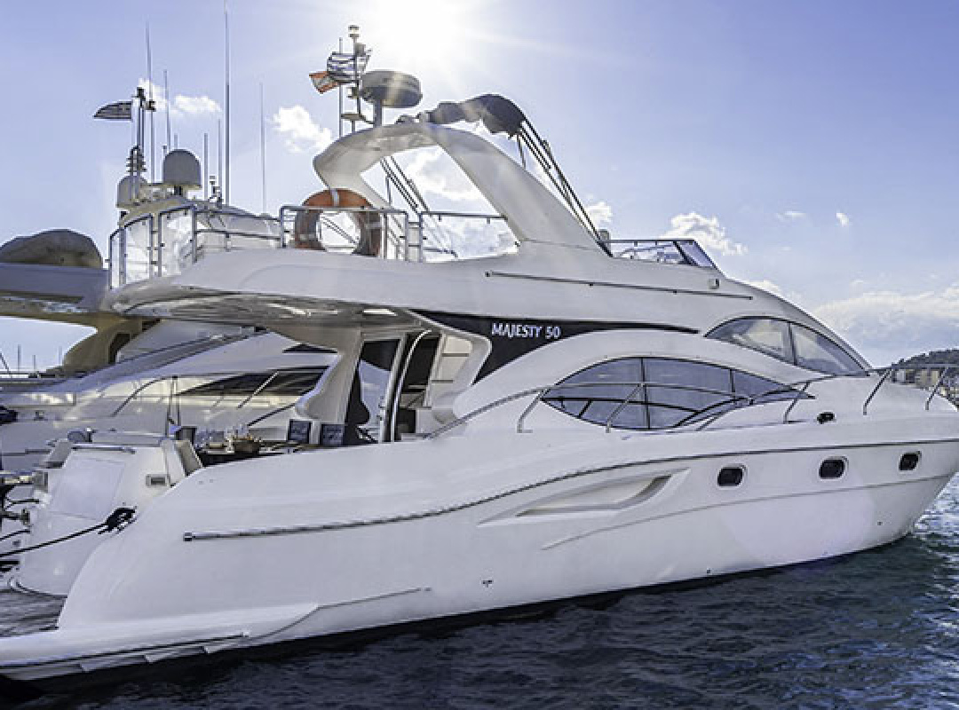 Majesty 50 — photo 1
