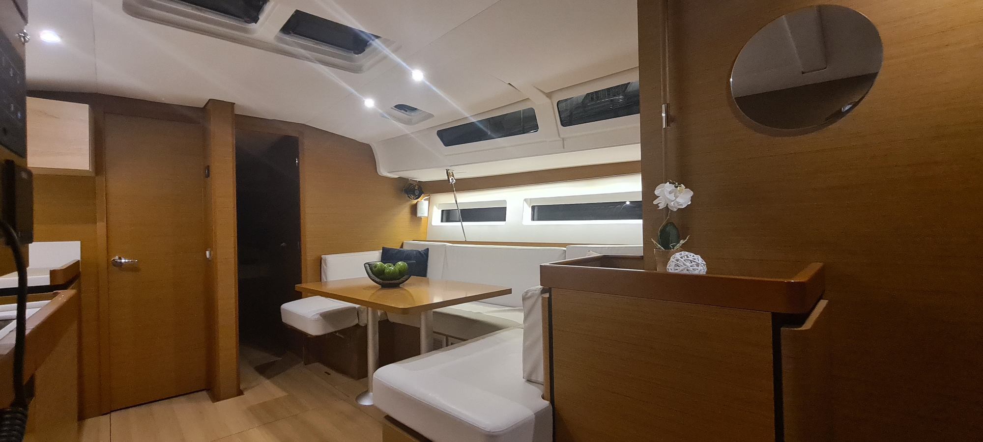 Jeanneau Sun Odyssey 490 — photo 8
