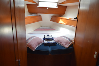 Jeanneau Sun Odyssey 42.2 — photo 2