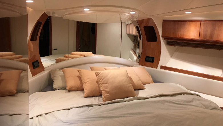 PERSHING 52 — photo 6