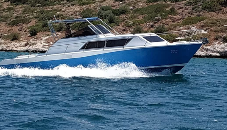 RIVA 33 — photo 2