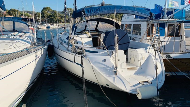 BAVARIA 41 — photo 4