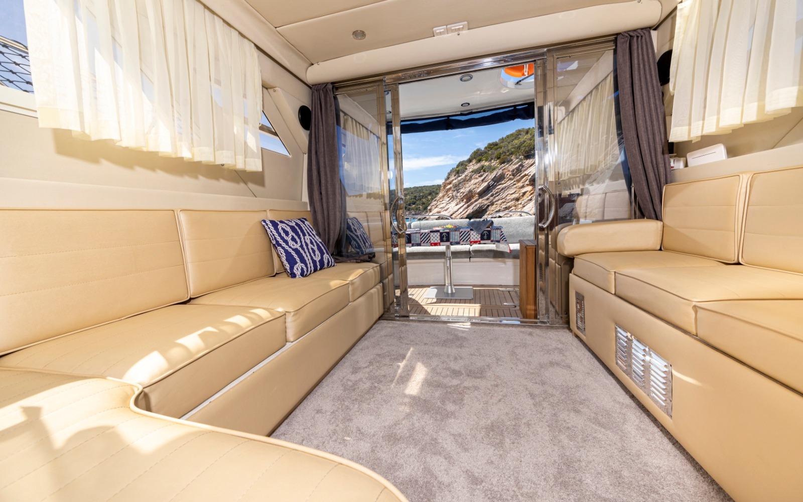 Fairline 40 — photo 16