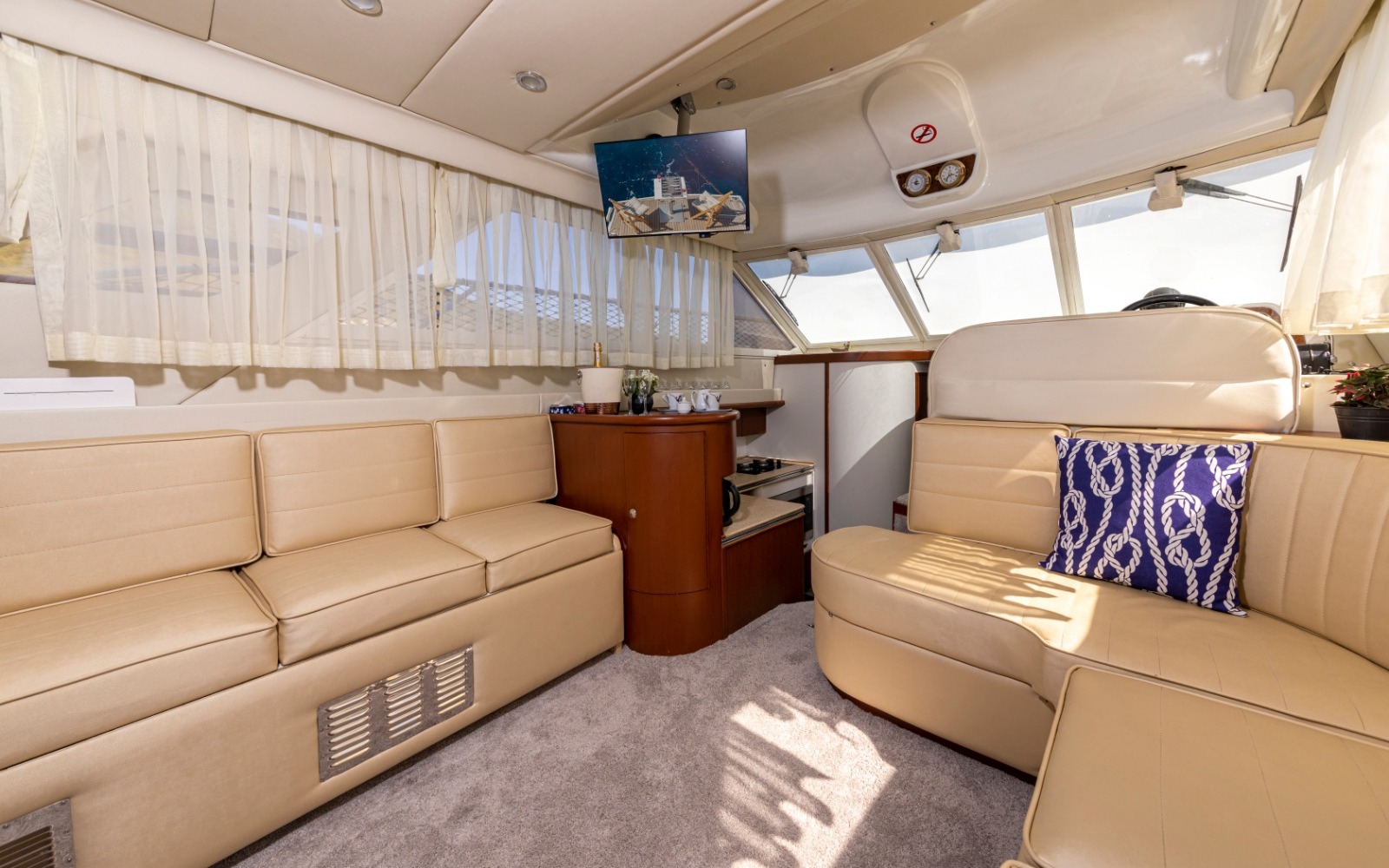 Fairline 40 — photo 17