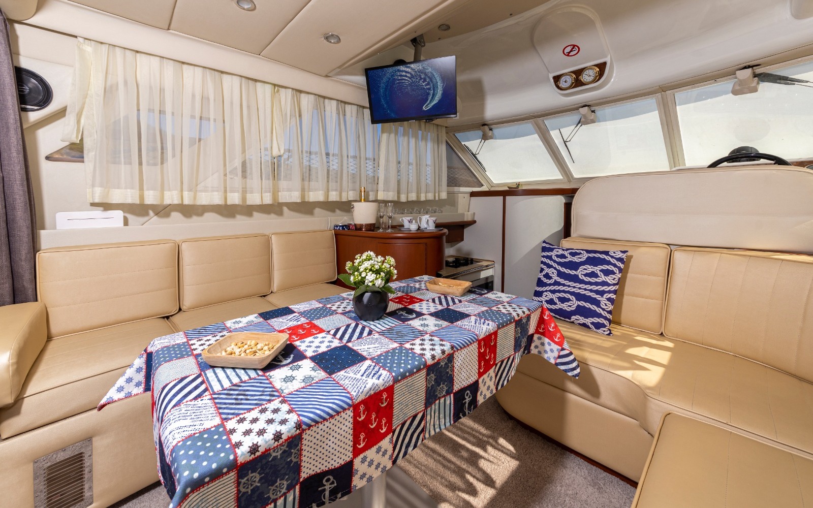 Fairline 40 — photo 21