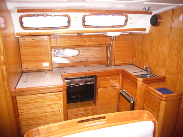 Bavaria 46 Cruiser — photo 5