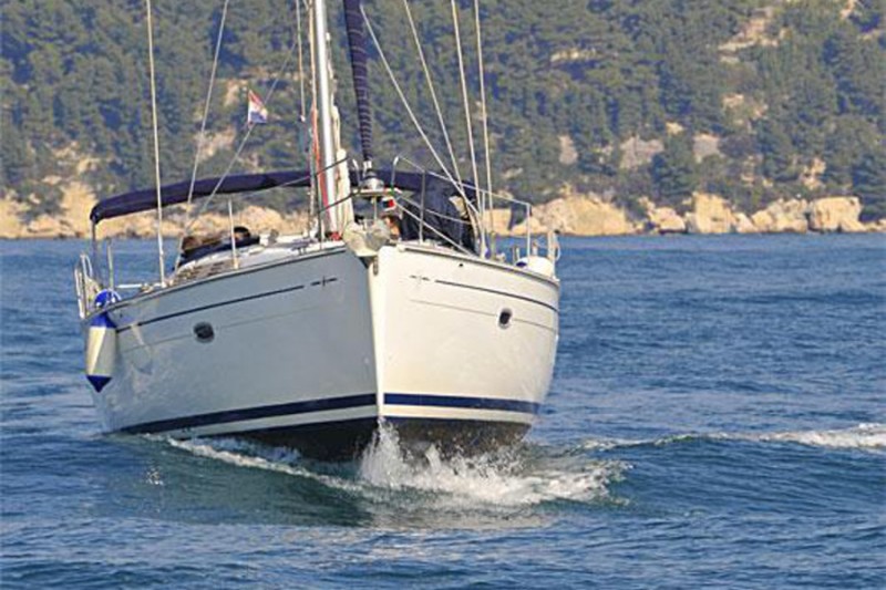 Bavaria 46 Cruiser — photo 7