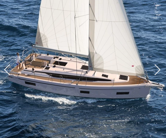 Bavaria C38 — photo 1