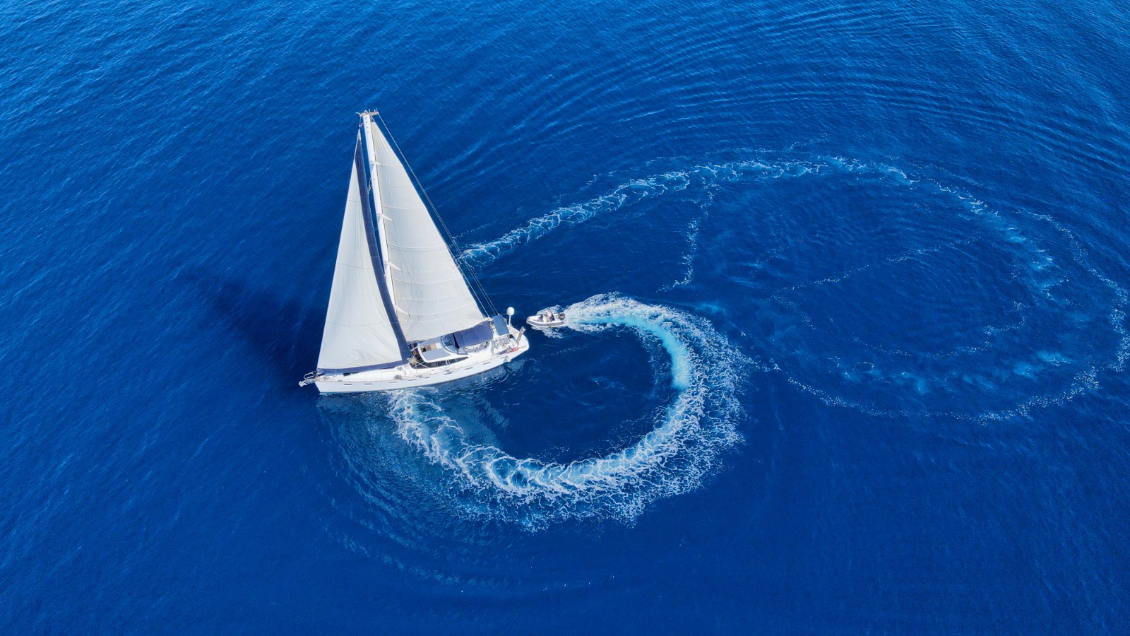 Motorsailor — photo 19