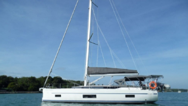 BAVARIA C45 HOLIDAY — photo 2