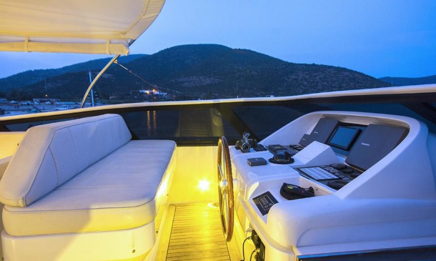 Custom Built Motorboat — photo 8