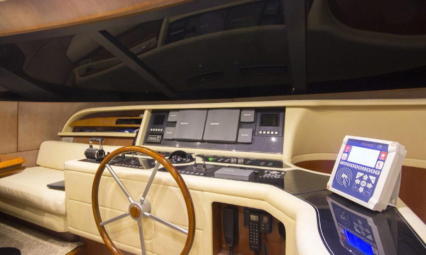Custom Built Motorboat — photo 14