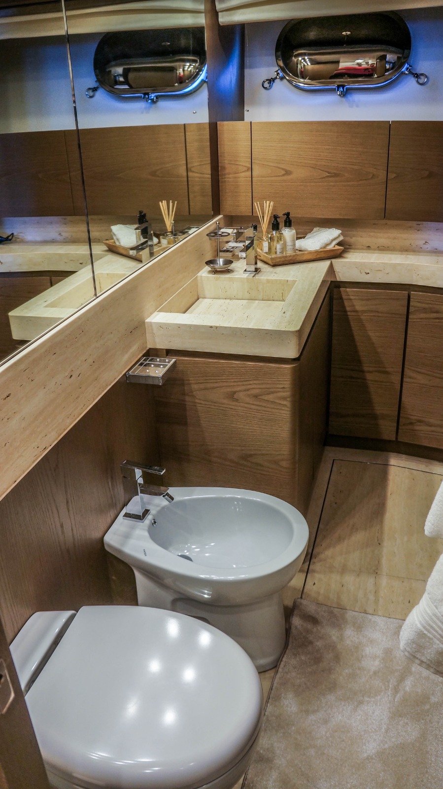Motorboat Sanlorenzo SI 72 — photo 4