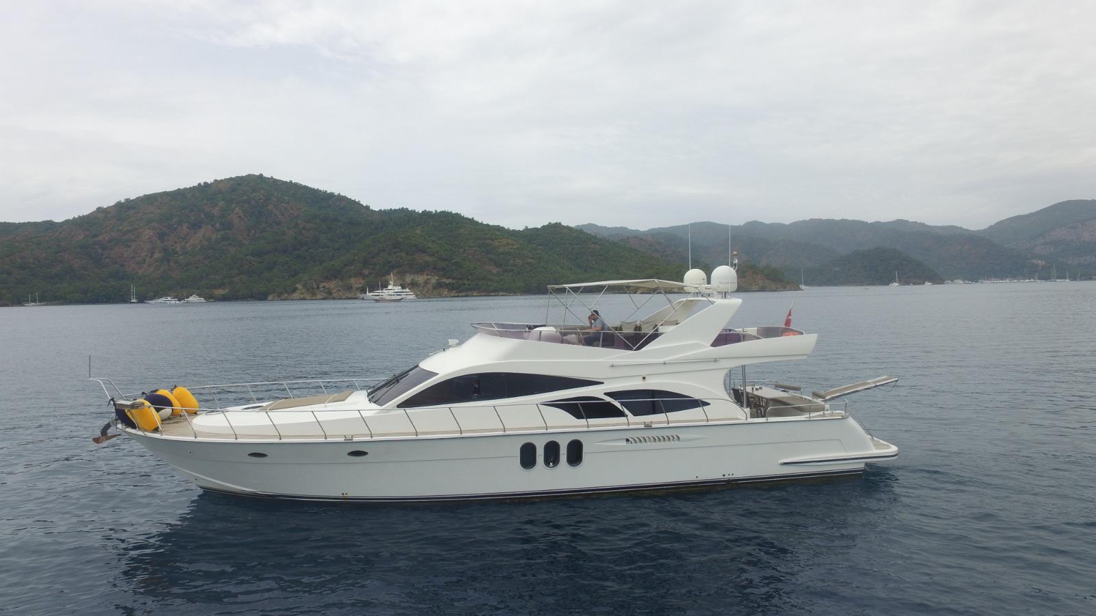 Custom Built Motorboat — photo 23