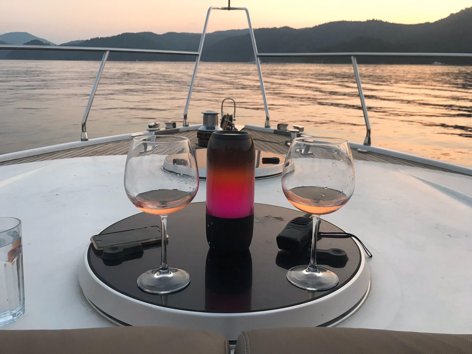 Custom Built Motorboat — photo 25
