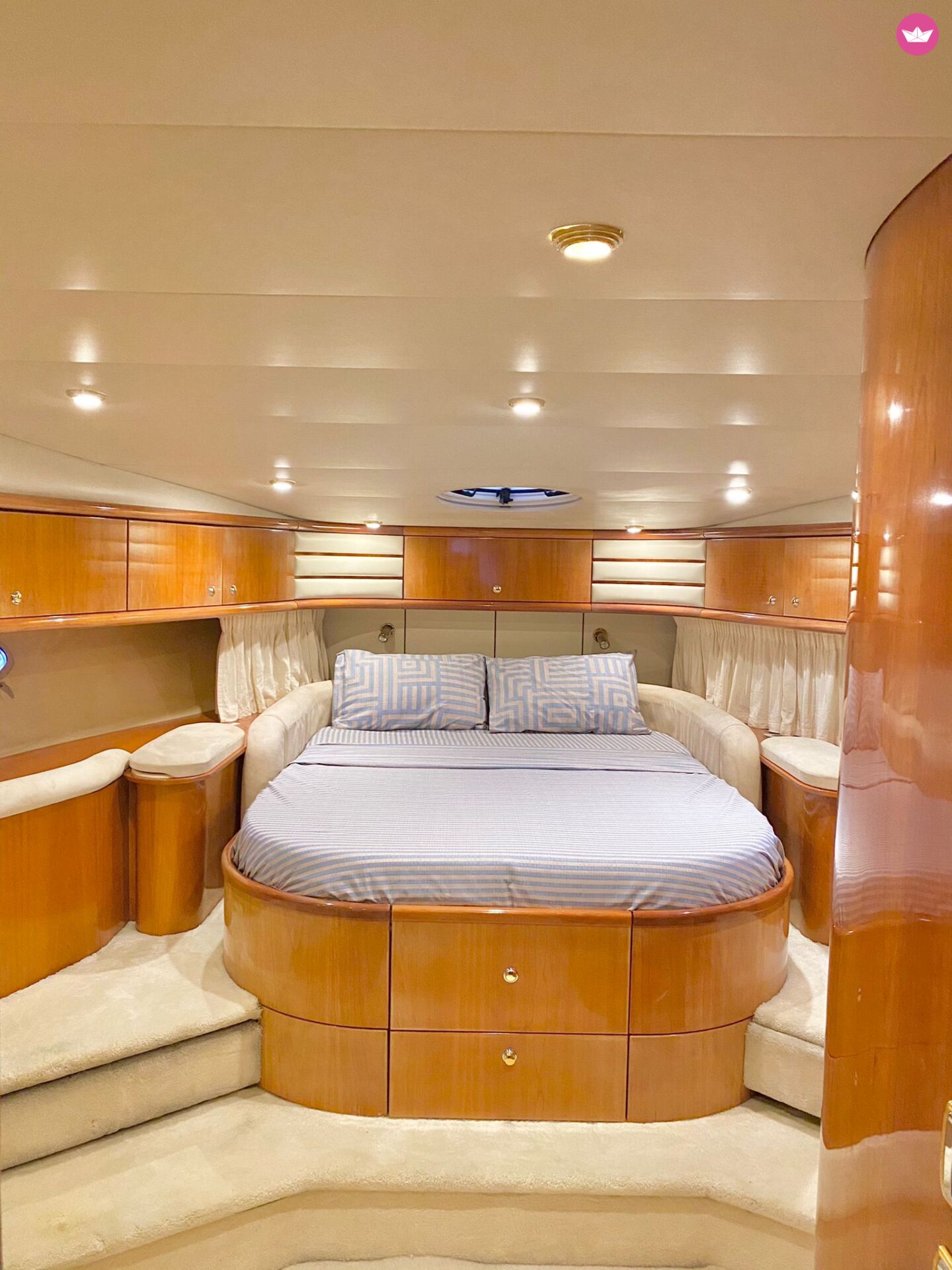 Motorboat Sunseeker Manhattan 62 — photo 5