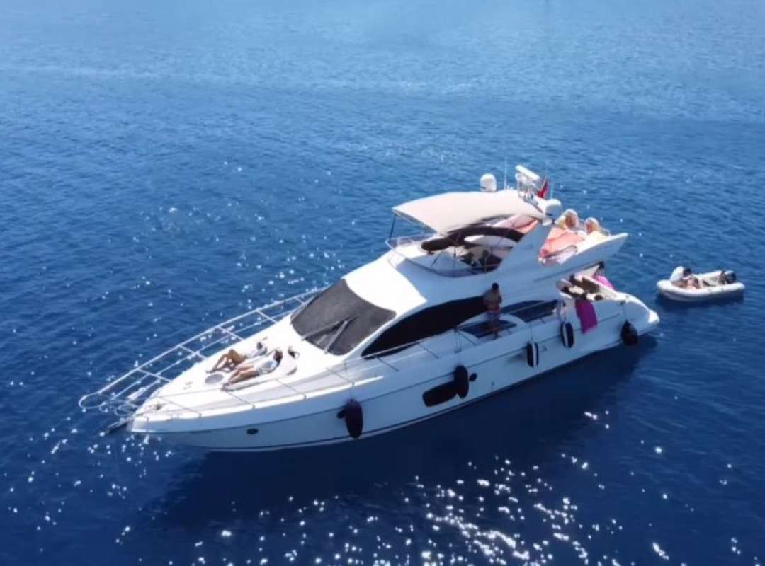 Azimut 57 — photo 1