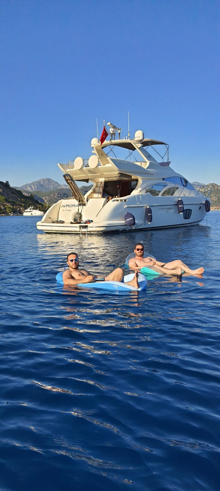 Azimut 57 — photo 5