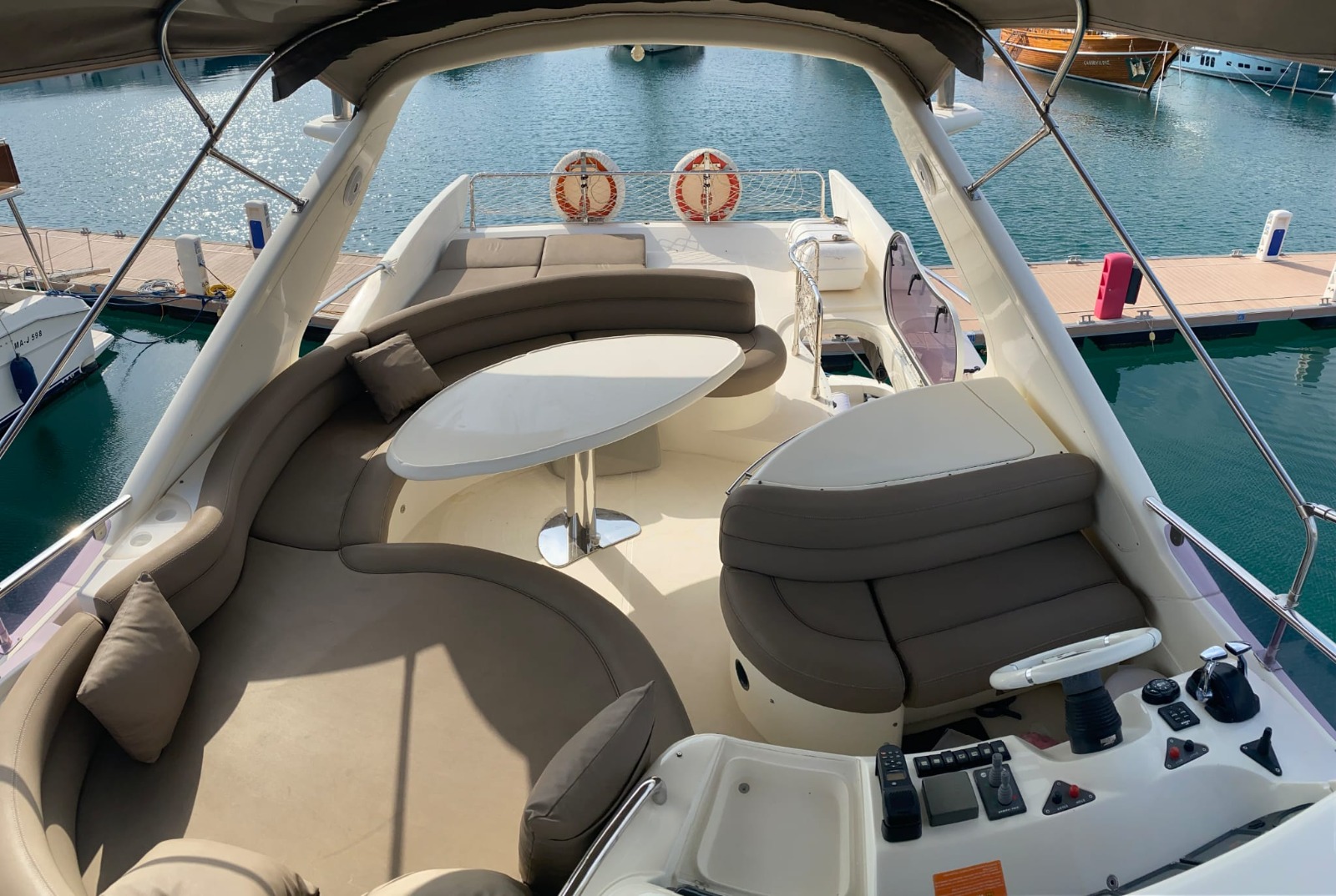 Azimut 57 — photo 12