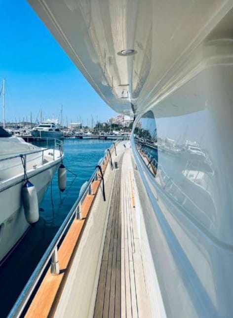 Motor boat Canados 86 — photo 2