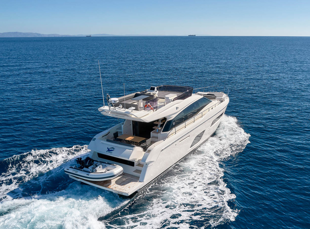 Ferretti — photo 1