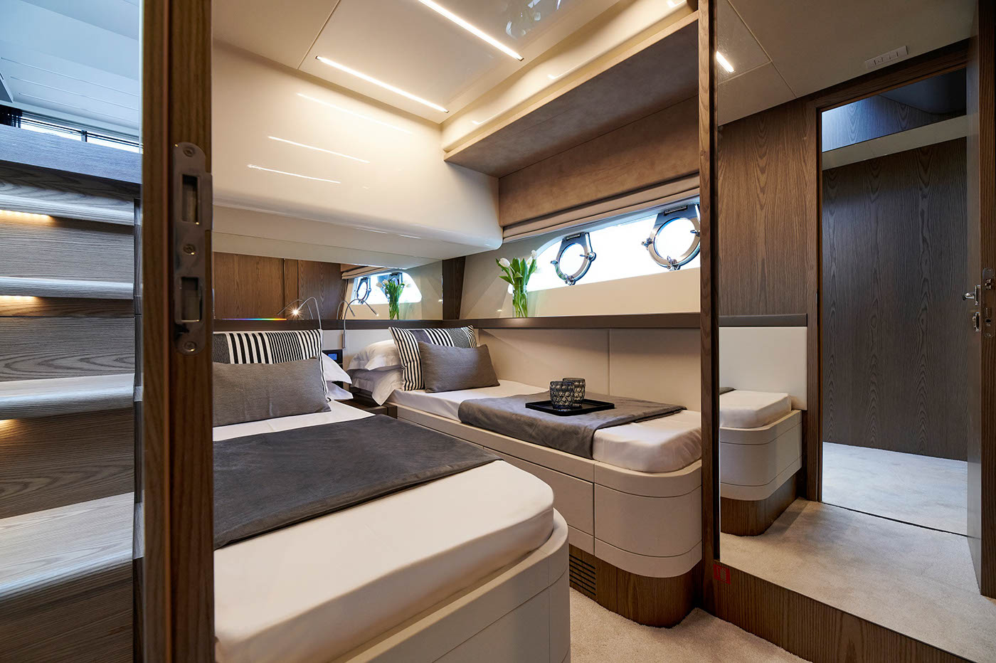 Ferretti — photo 17