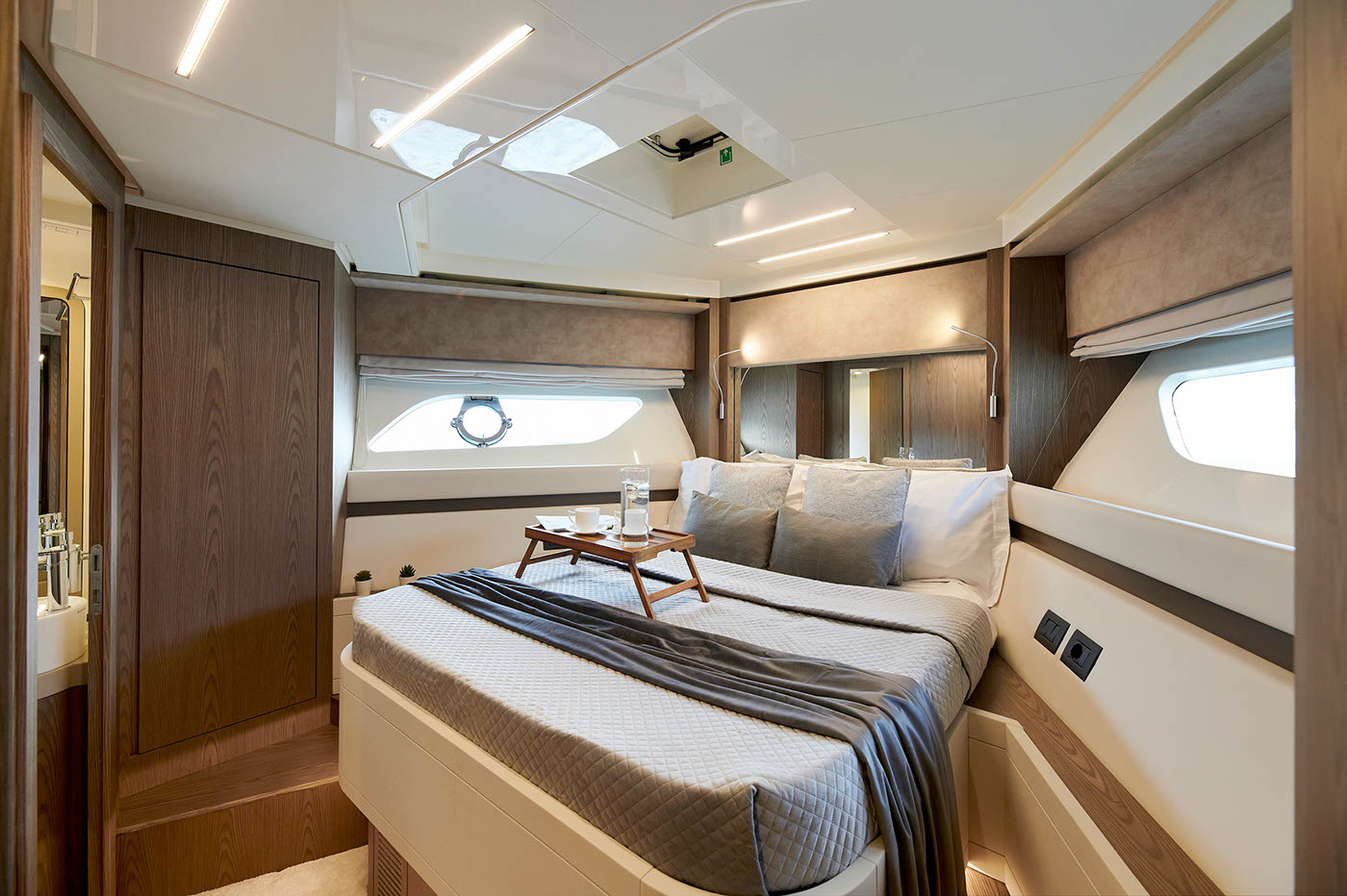 Ferretti — photo 19