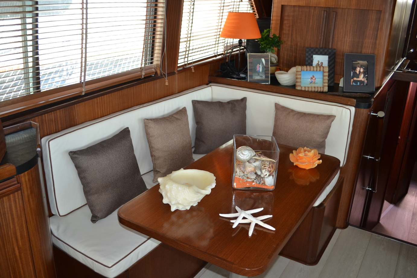 Hatteras 58 C — photo 6