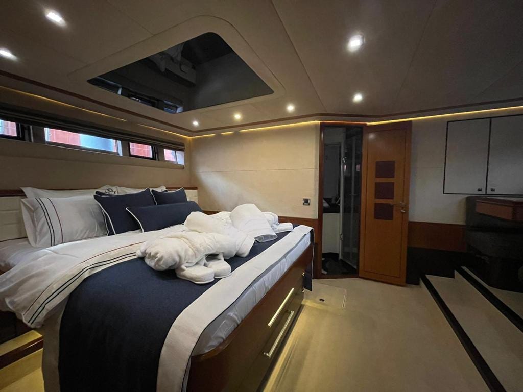 Galeon 640 Fly — photo 11