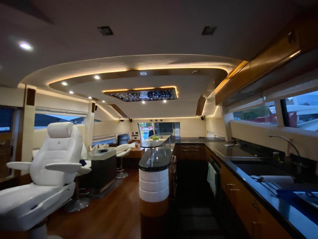 Galeon 640 Fly — photo 13