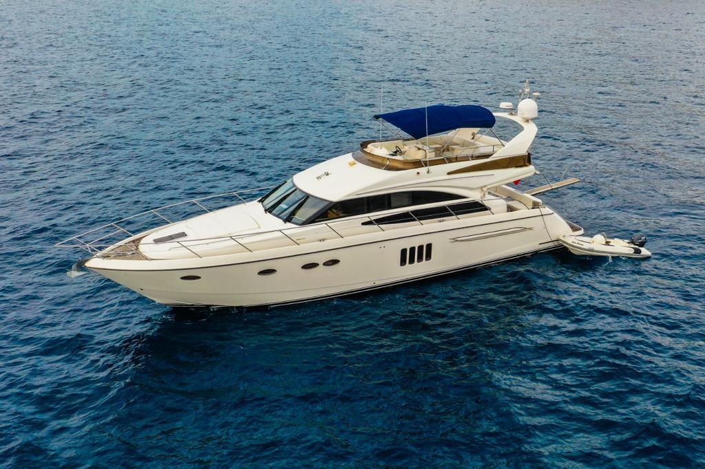 Princess 62 — photo 21