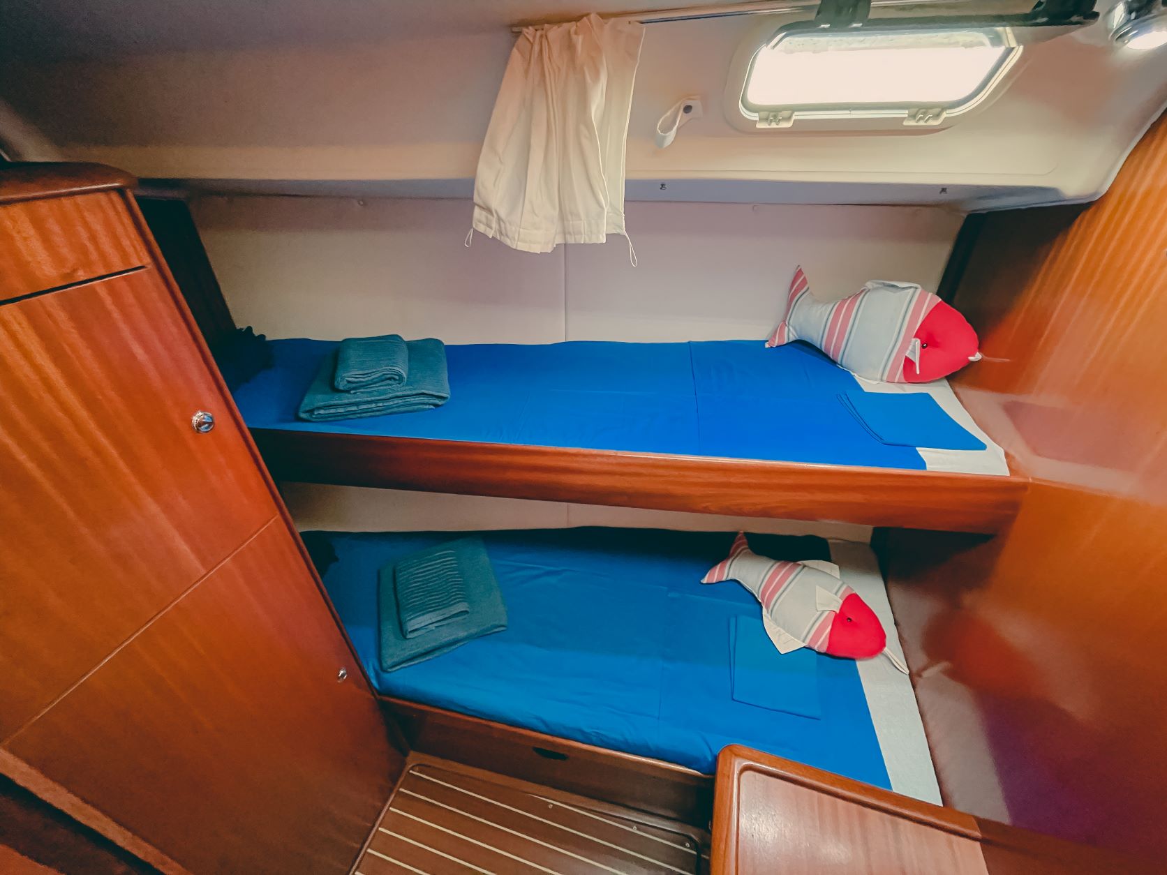 BAVARIA 44C — photo 7