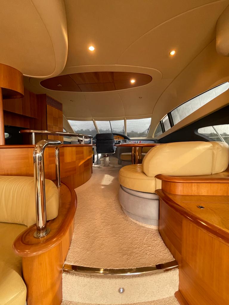 Azimut 62 — photo 4