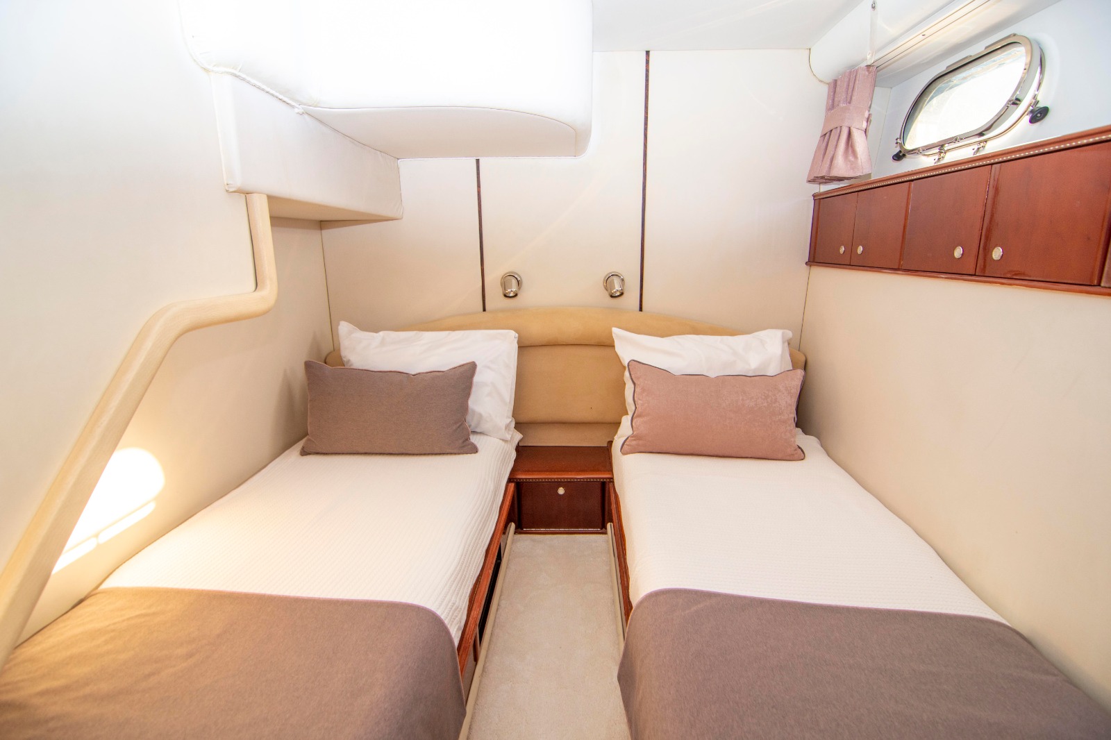Princess 56 Flybridge — photo 13