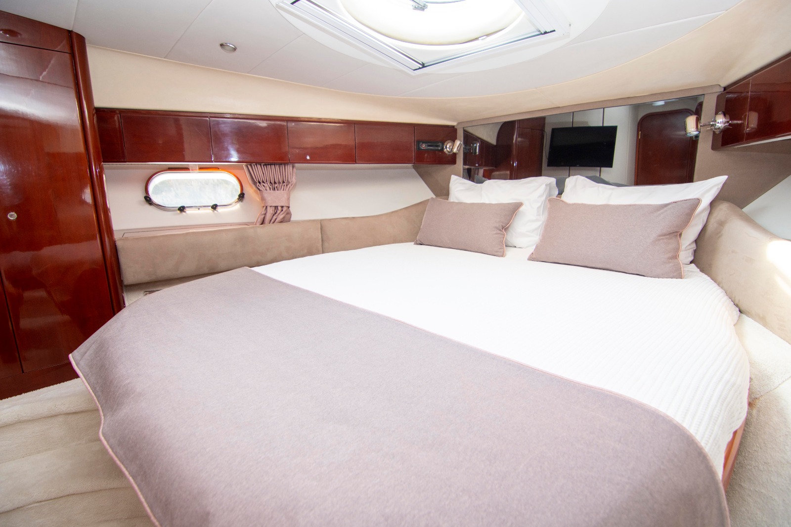 Princess 56 Flybridge — photo 27