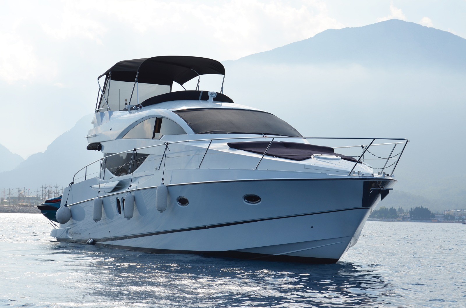NUMARINE 55 FLY — photo 12