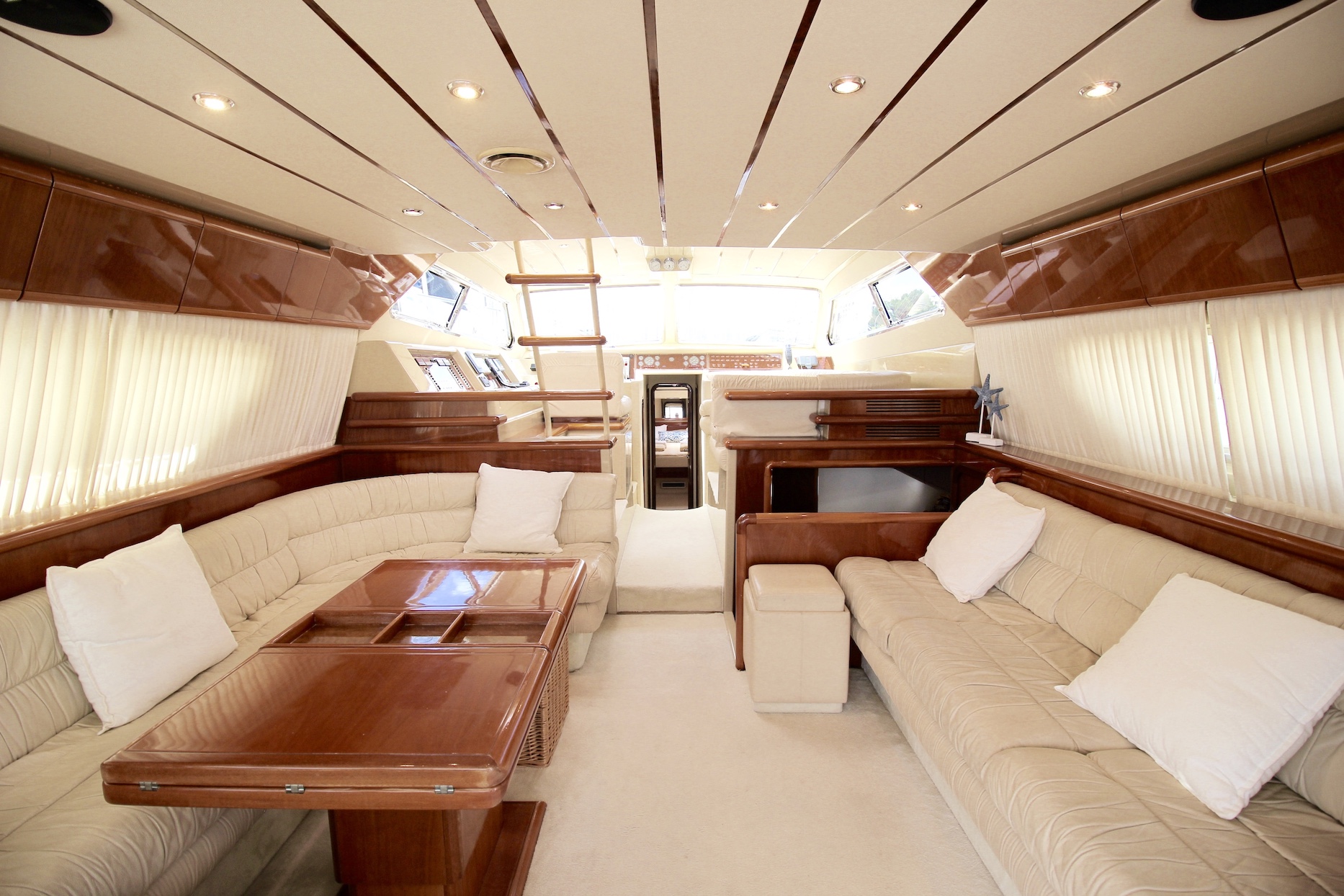 FERRETTI 175 FLY — photo 7