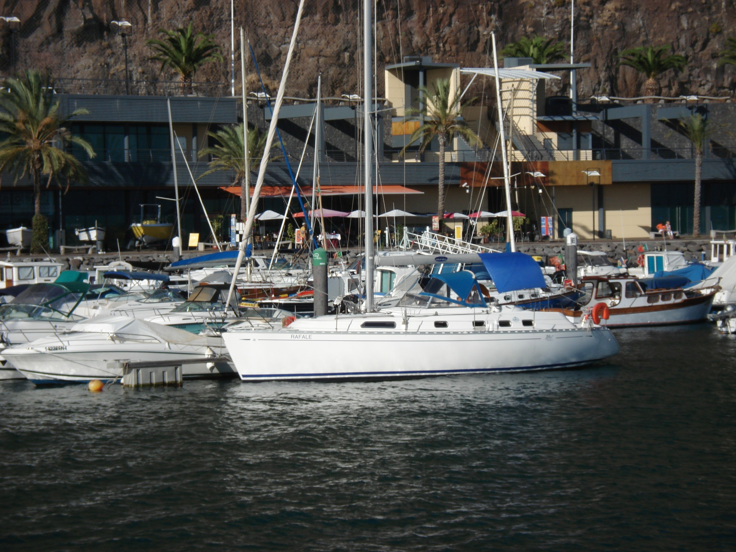 Dufour 39 CC — photo 1