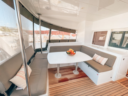 LAGOON 450s — photo 3