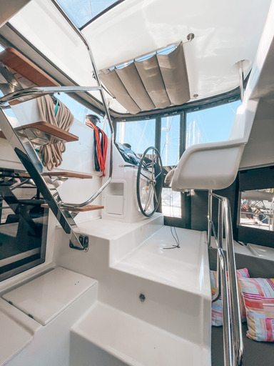 LAGOON 450s — photo 5