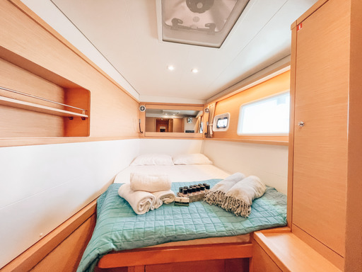 LAGOON 450s — photo 12