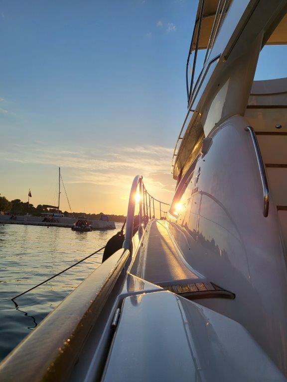 Jeanneau Prestige 46 Fly — photo 4
