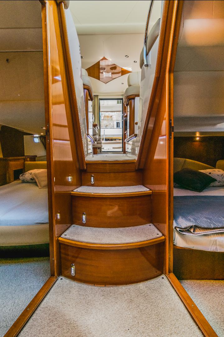 Jeanneau Prestige 46 Fly — photo 39